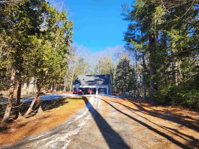 31 Barnard Hill Road, Dunbarton, NH 03046