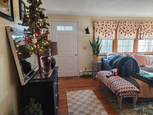 31 Barnard Hill Road, Dunbarton, NH 03046