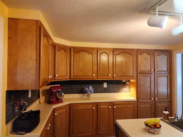 31 Barnard Hill Road, Dunbarton, NH 03046