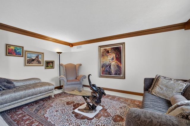 861 Kelsey Court, Washington Twp, OH 45458