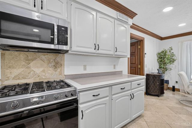 861 Kelsey Court, Washington Twp, OH 45458