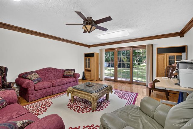861 Kelsey Court, Washington Twp, OH 45458