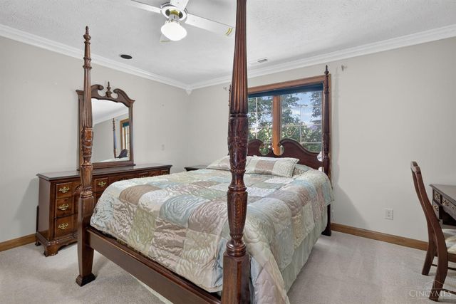 861 Kelsey Court, Washington Twp, OH 45458
