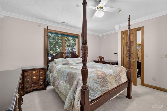 861 Kelsey Court, Washington Twp, OH 45458