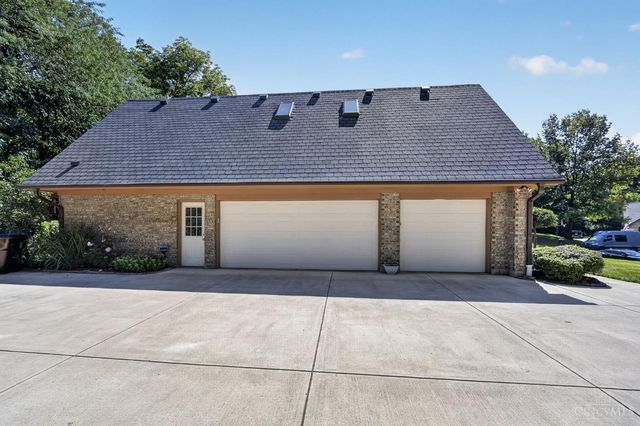861 Kelsey Court, Washington Twp, OH 45458