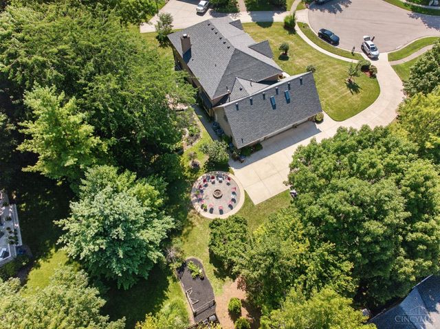 861 Kelsey Court, Washington Twp, OH 45458