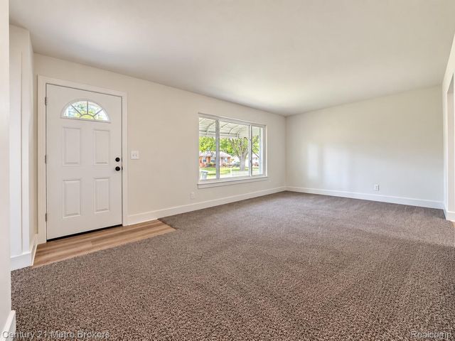 6418 Valorie Lane, Flint, MI 48504