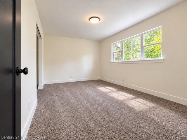 6418 Valorie Lane, Flint, MI 48504