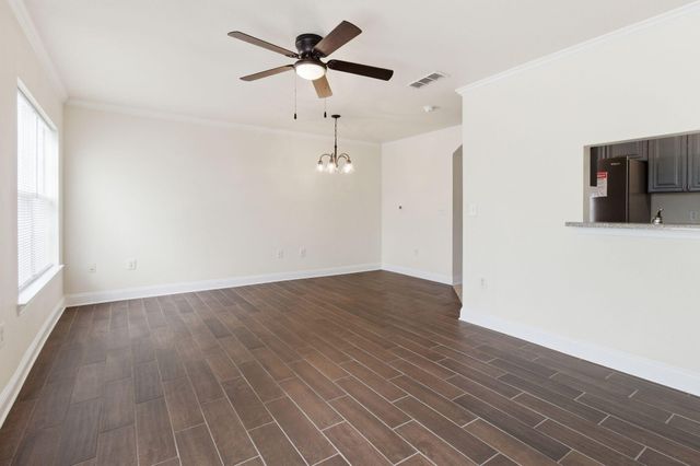 551 Wingspan Way, Crestview, FL 32536