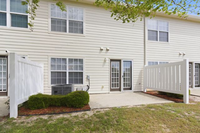 551 Wingspan Way, Crestview, FL 32536