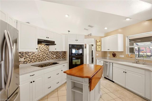 122 SE 29th ST, Cape Coral, FL 33904