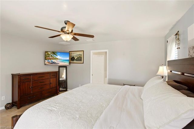 122 SE 29th ST, Cape Coral, FL 33904