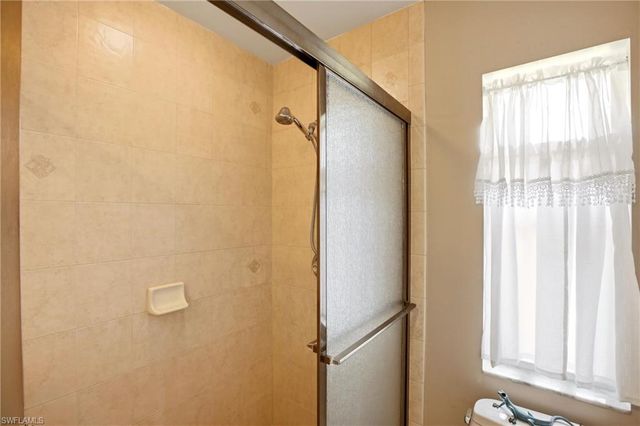 122 SE 29th ST, Cape Coral, FL 33904