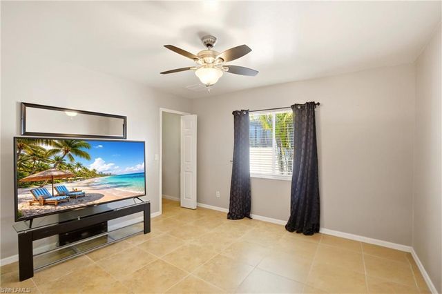 122 SE 29th ST, Cape Coral, FL 33904