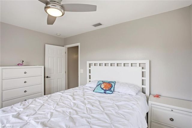 122 SE 29th ST, Cape Coral, FL 33904