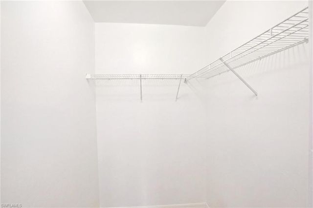 122 SE 29th ST, Cape Coral, FL 33904