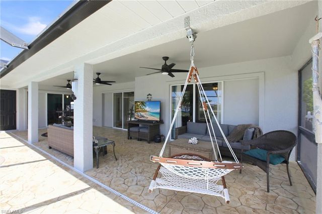 122 SE 29th ST, Cape Coral, FL 33904