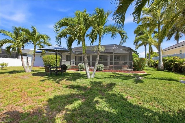 122 SE 29th ST, Cape Coral, FL 33904