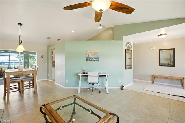 122 SE 29th ST, Cape Coral, FL 33904