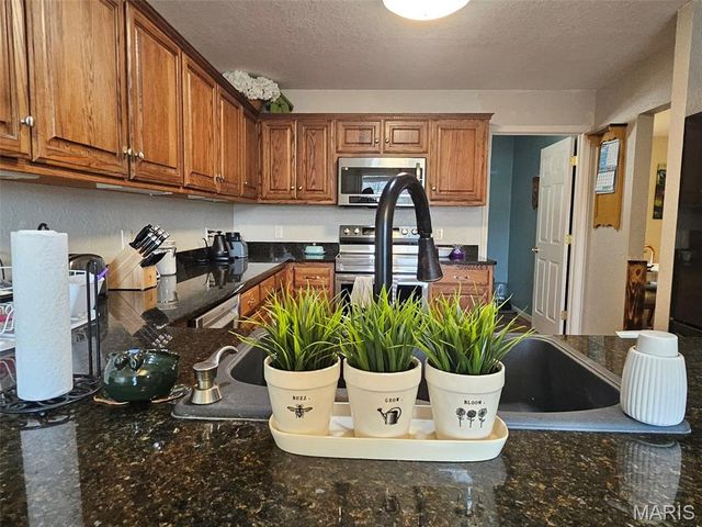 20381 Heritage Road, St Robert, MO 65584