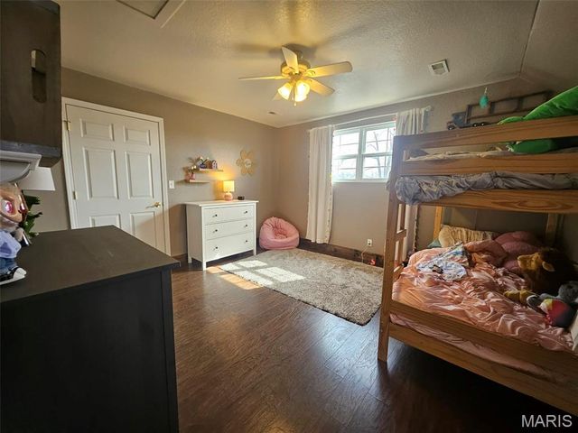 20381 Heritage Road, St Robert, MO 65584