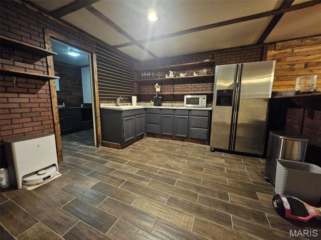 20381 Heritage Road, St Robert, MO 65584