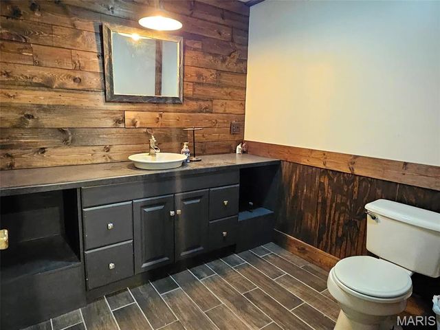 20381 Heritage Road, St Robert, MO 65584