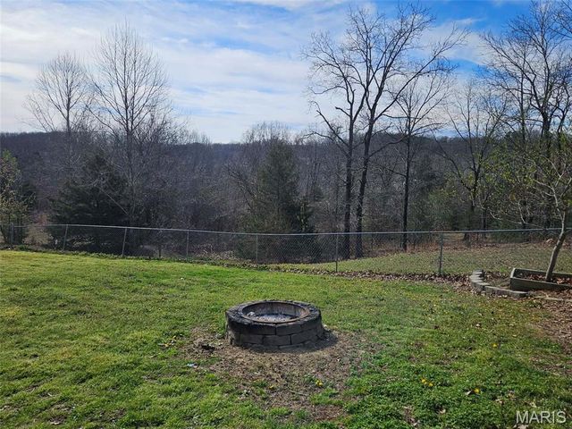 20381 Heritage Road, St Robert, MO 65584