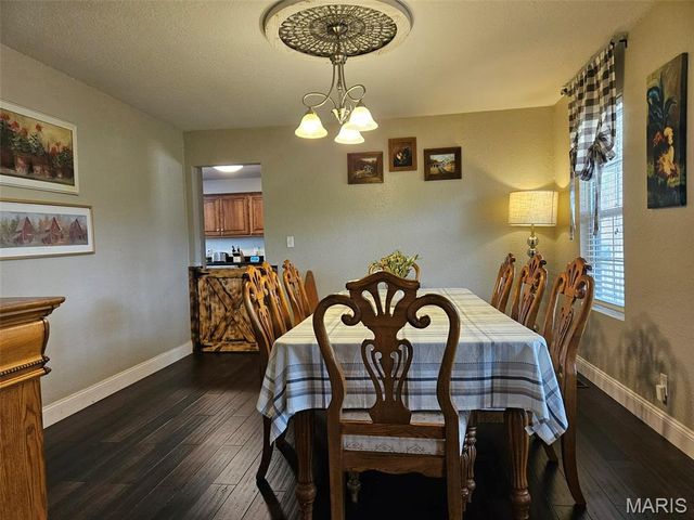 20381 Heritage Road, St Robert, MO 65584