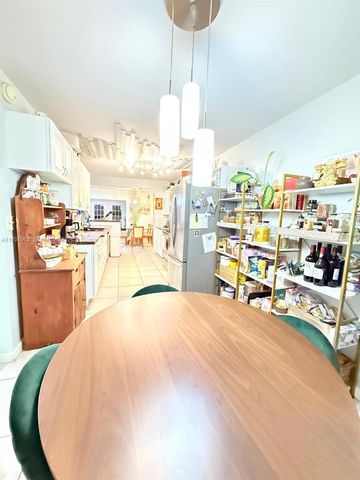 3330 Atlanta St 14C, Hollywood, FL 33021