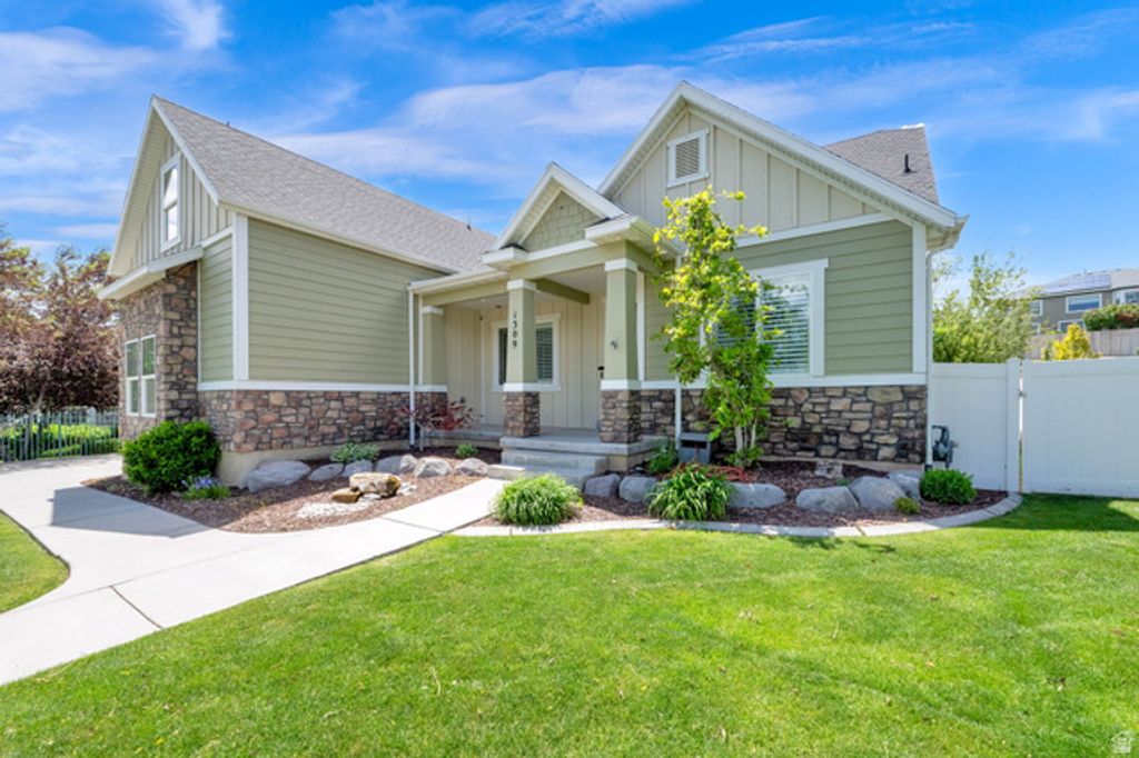 Image 3 of property listing at 1309 N 200 E, American Fork, UT 84003