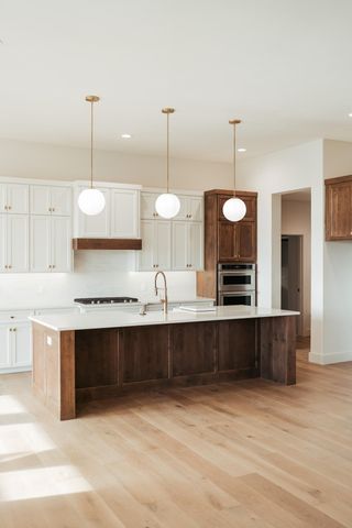 5566 E Cavalcade Lane, Springfield, MO 65802