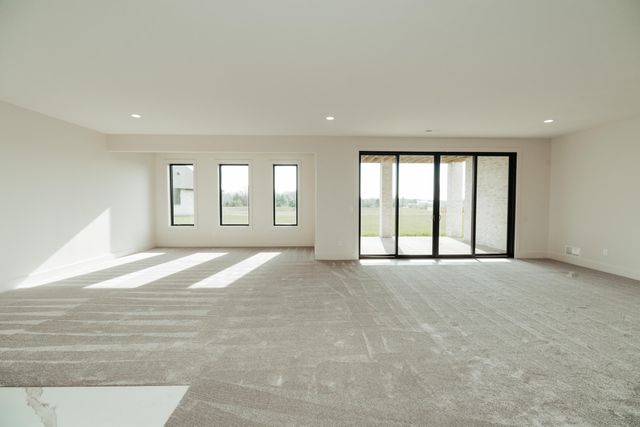 5566 E Cavalcade Lane, Springfield, MO 65802