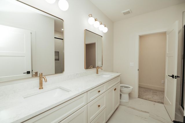 5566 E Cavalcade Lane, Springfield, MO 65802