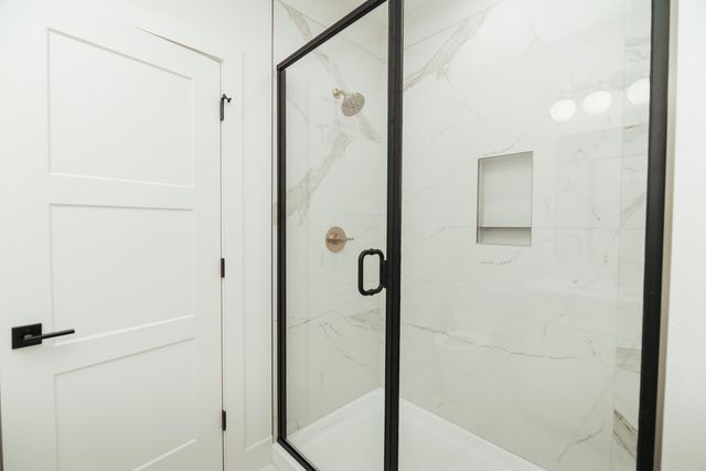 5566 E Cavalcade Lane, Springfield, MO 65802