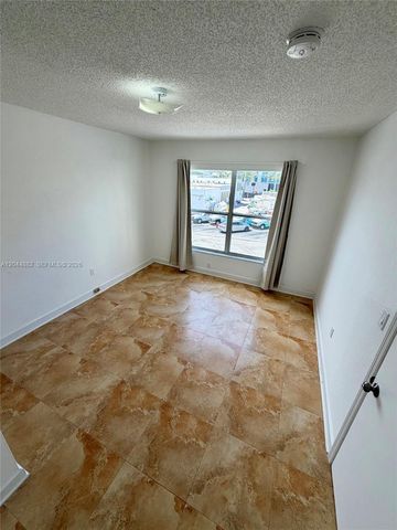 9248 Collins Ave 205, Surfside, FL 33154