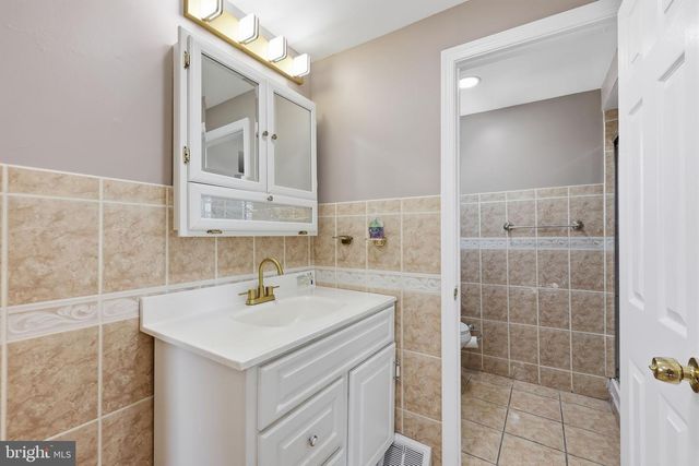 1853 MERLIN RD, Philadelphia, PA 19116