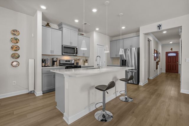 4124 Bayhill St., Myrtle Beach, SC 29579