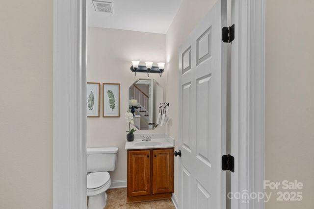 155 Huntfield Way, Mooresville, NC 28117