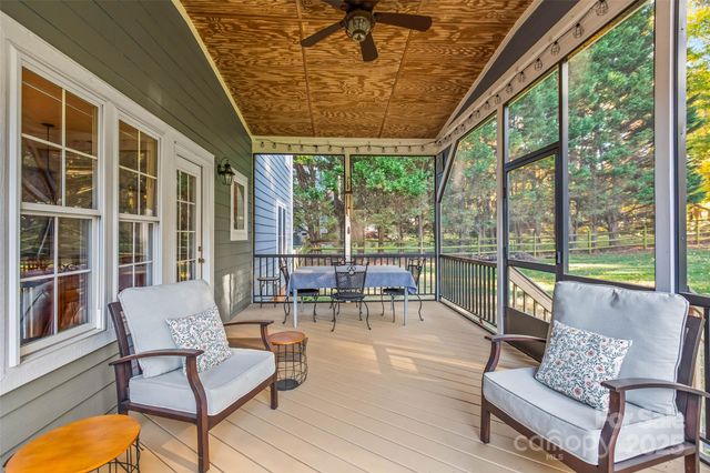 155 Huntfield Way, Mooresville, NC 28117