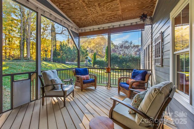 155 Huntfield Way, Mooresville, NC 28117