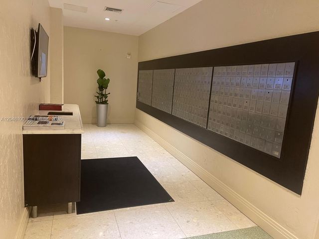3901 S Ocean Drive 3U, Hollywood, FL 33019