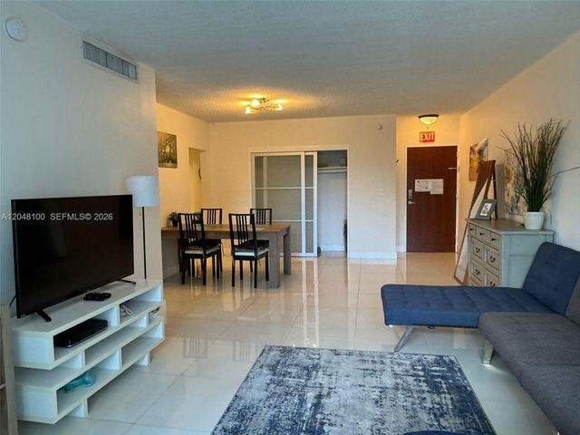 3901 S Ocean Drive 3U, Hollywood, FL 33019