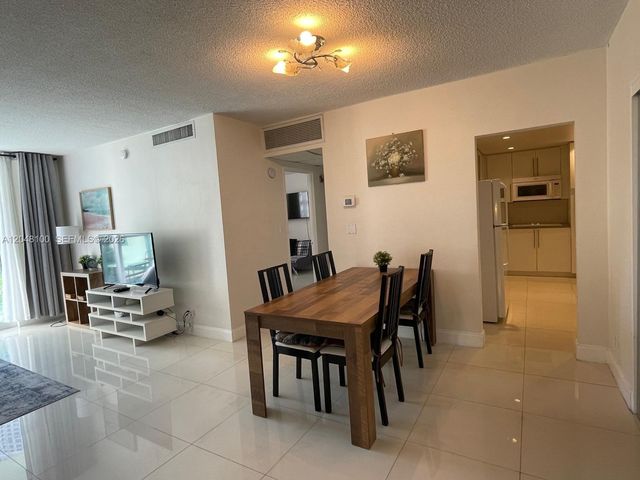 3901 S Ocean Drive 3U, Hollywood, FL 33019