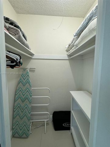 3901 S Ocean Drive 3U, Hollywood, FL 33019