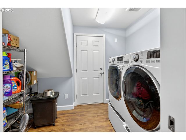 9965 Sw PIMLICO Ter, Beaverton, OR 97008