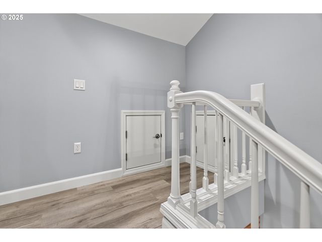 9965 Sw PIMLICO Ter, Beaverton, OR 97008