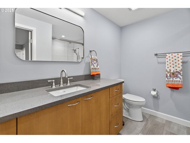 9965 Sw PIMLICO Ter, Beaverton, OR 97008