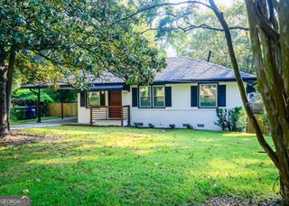 753 Commodore Drive NW, Atlanta, GA 30318