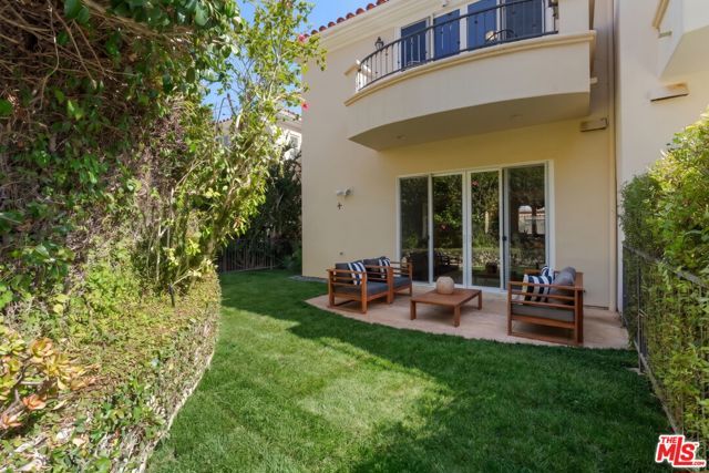 23963 De Ville Way, Malibu, CA 90265